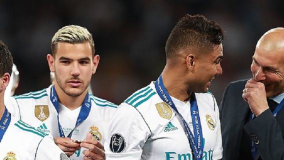 Milan kupił Theo Hernandeza