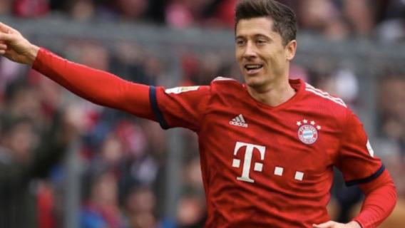 Robert Lewandowski na dłużej w Bayernie