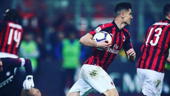 Krzysztof Piątek United