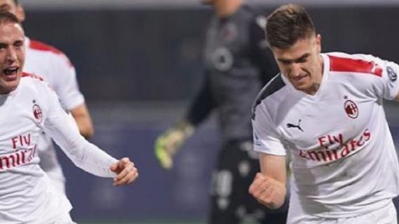 Krzysztof Piątek transfer