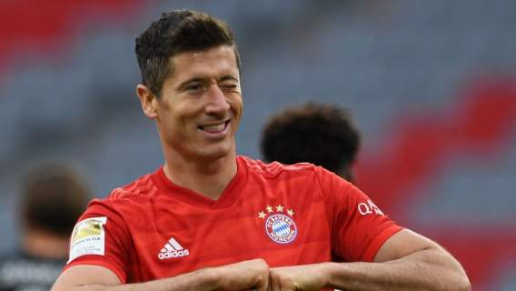 Robert Lewandowski France Football