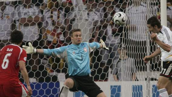 Artur Boruc