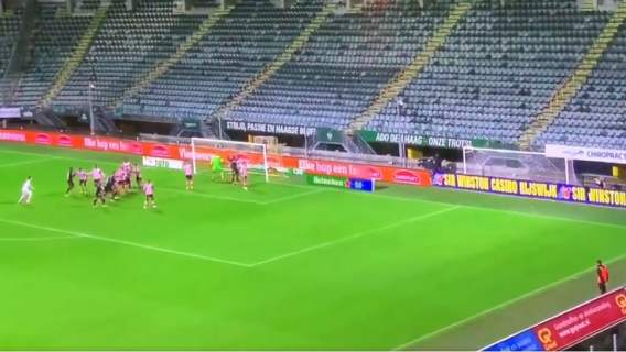Gol bramkarza