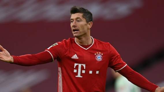 Robert Lewandowski krytyka